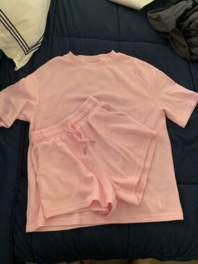 Comfrt Waffle Knit shorts and tee shirt set size Extra Small